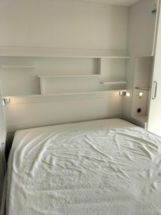 Studio A 200 Metres De La Plage Canet-en-Roussillon Exteriör bild