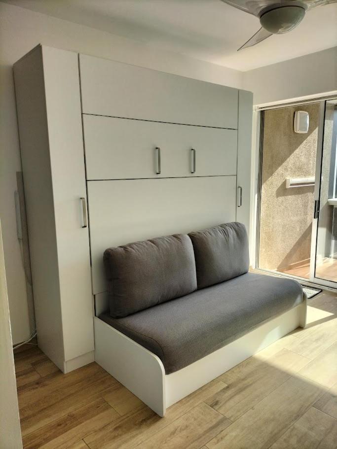 Studio A 200 Metres De La Plage Canet-en-Roussillon Exteriör bild